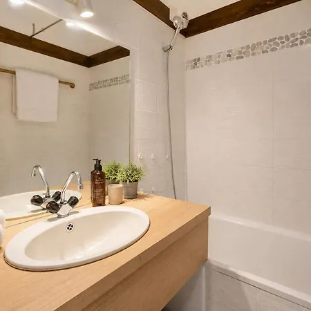 Ski-in Chalet-style View Flat - Les Eterlous 公寓 *